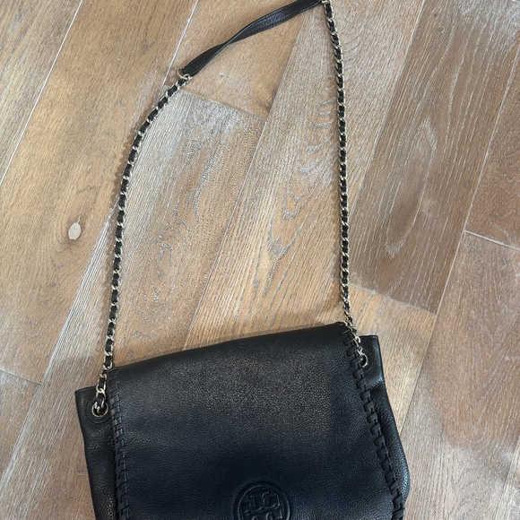 Tory Burch Marion Black Leather Flap Shoulder Bag with Chain Strap and Trim - Picture 5 of 5